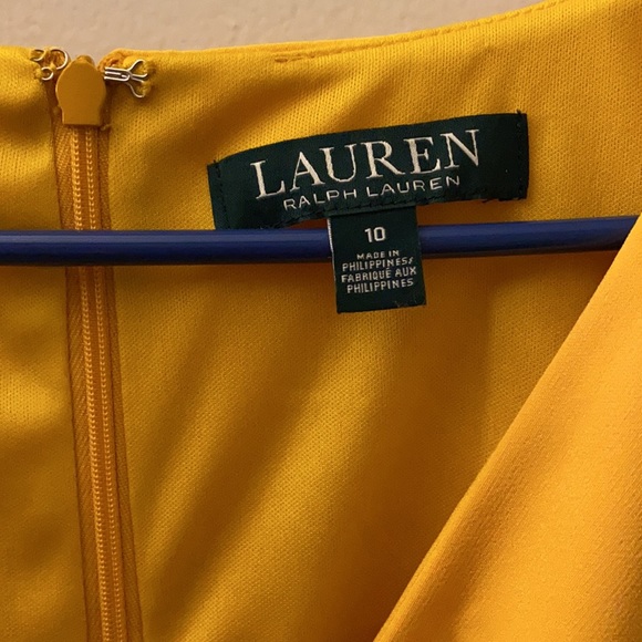 *NWT* & FREE SHIPPING - Crossed Neckline Dress - Picture 4 of 5